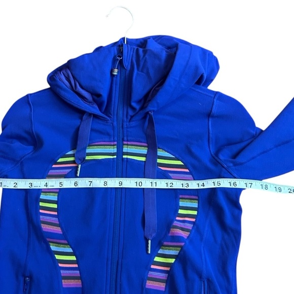 Lululemon Stride Jacket- Full Zip High Collar Hooded Athletic Jacket- Size 4 - Picture 9 of 10